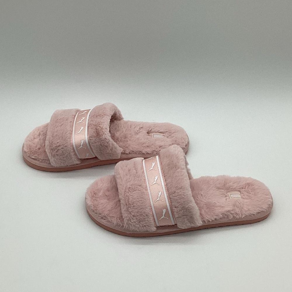 2104. Pink Puma Fluff Remix Slippers NWT Size 9